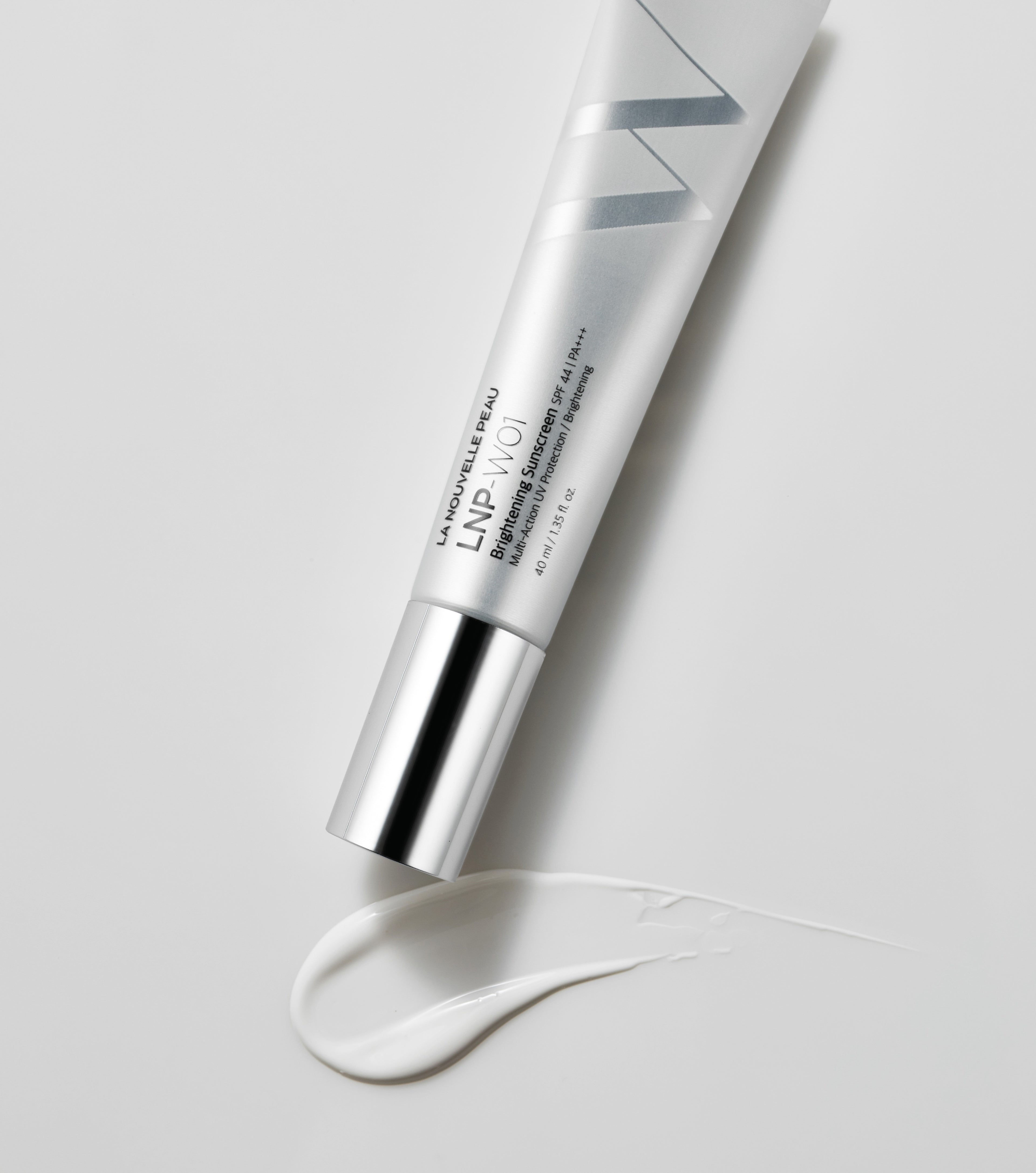 W01 Brightening Sunscreen